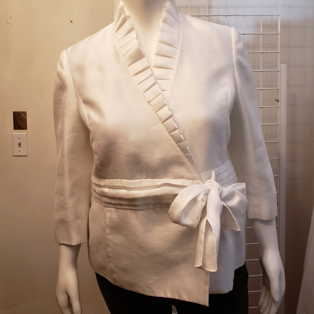 Kasper Dressy White Blazer Size 18